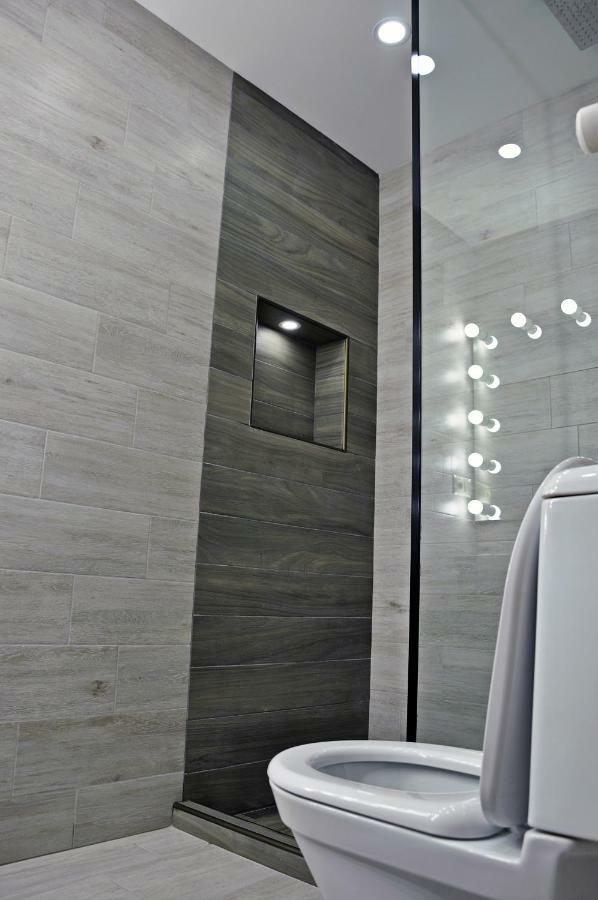 Luxury 4-Bedroom Apartment In The Center Tbilisi Bagian luar foto