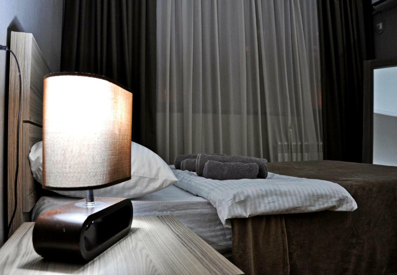 Luxury 4-Bedroom Apartment In The Center Tbilisi Bagian luar foto